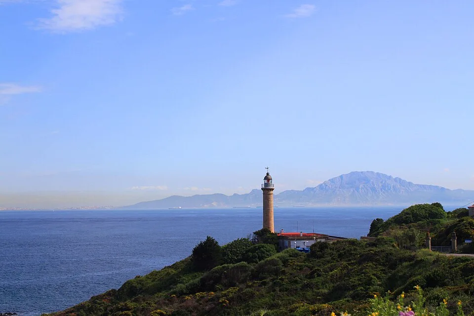 Faro de Punta Carnero